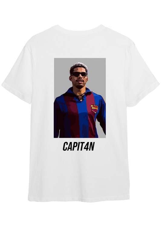 Camiseta "C4PITAN" de Ronald Araujo